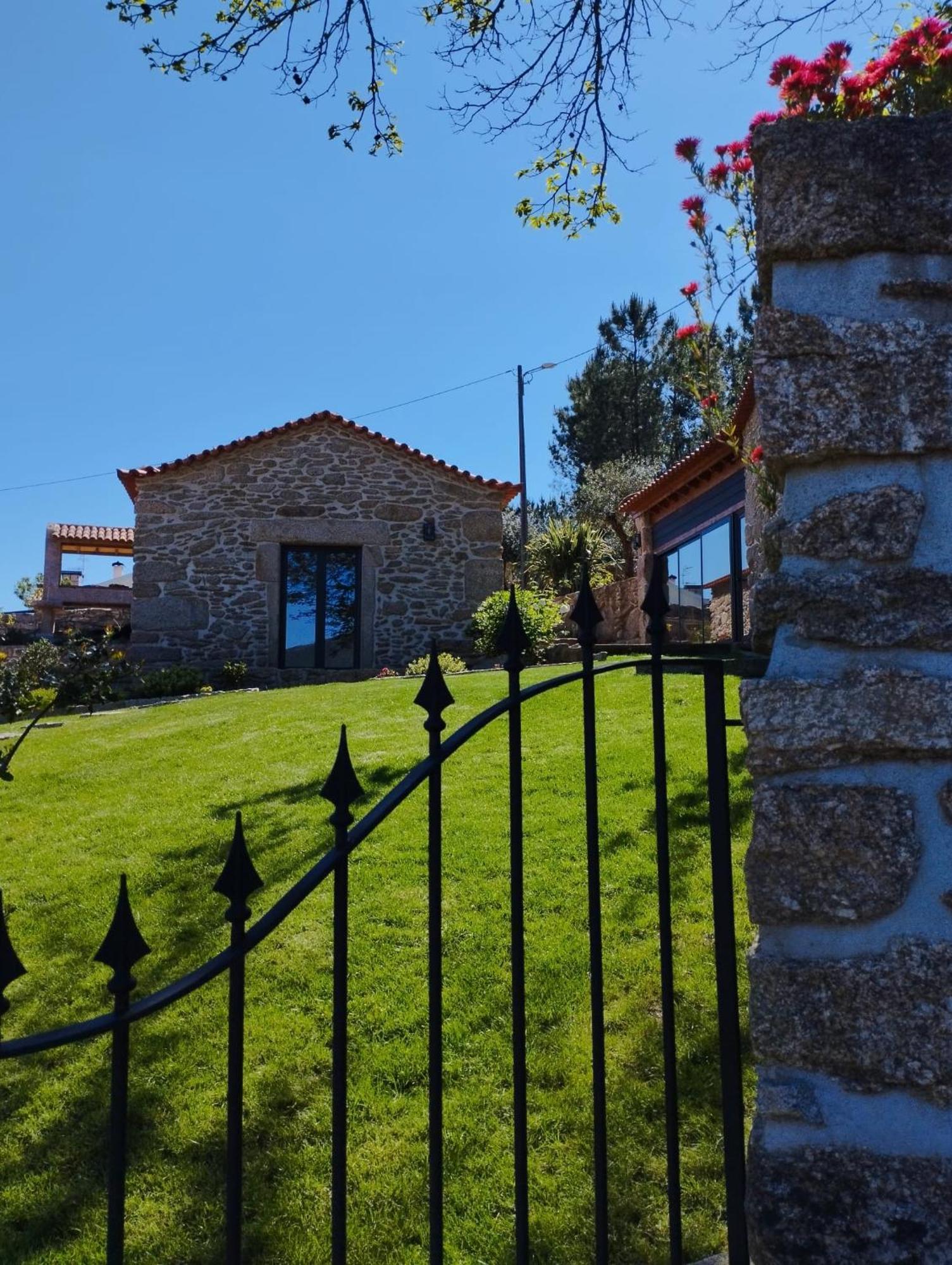 Valados Do Outeiro - Casas De Campo Valenca Buitenkant foto